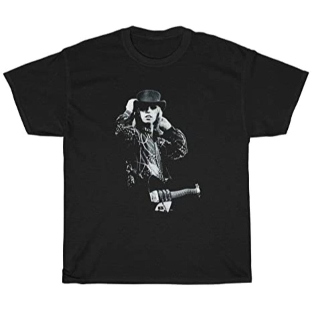 Tom Petty And The Heartbreakers Concert Graphic T-Shirt Rock Band Tour Fan 2